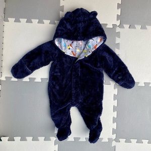 Magnetic me winter suit